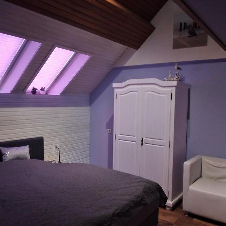 Ferienwohnung "Kunterbunt" Mit Burgblick Und Dachterrasse Monschau Luaran gambar